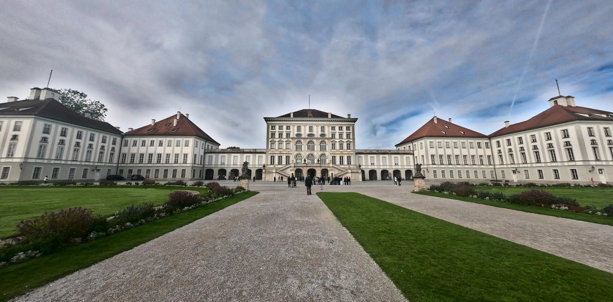 Monaco di Baviera cosa vedere - L'imponente Palazzo di Nymphenburg a Monaco di Baviera - 1 day itinerary munich