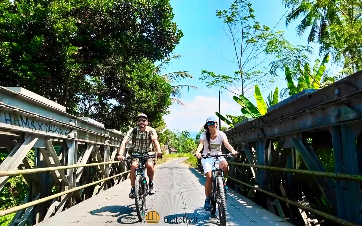 Templi Yogyakarta Borobudur Prambanan - Sport in bicicletta per i templi di Giava in Indonesia - Borobudur to Prambanan