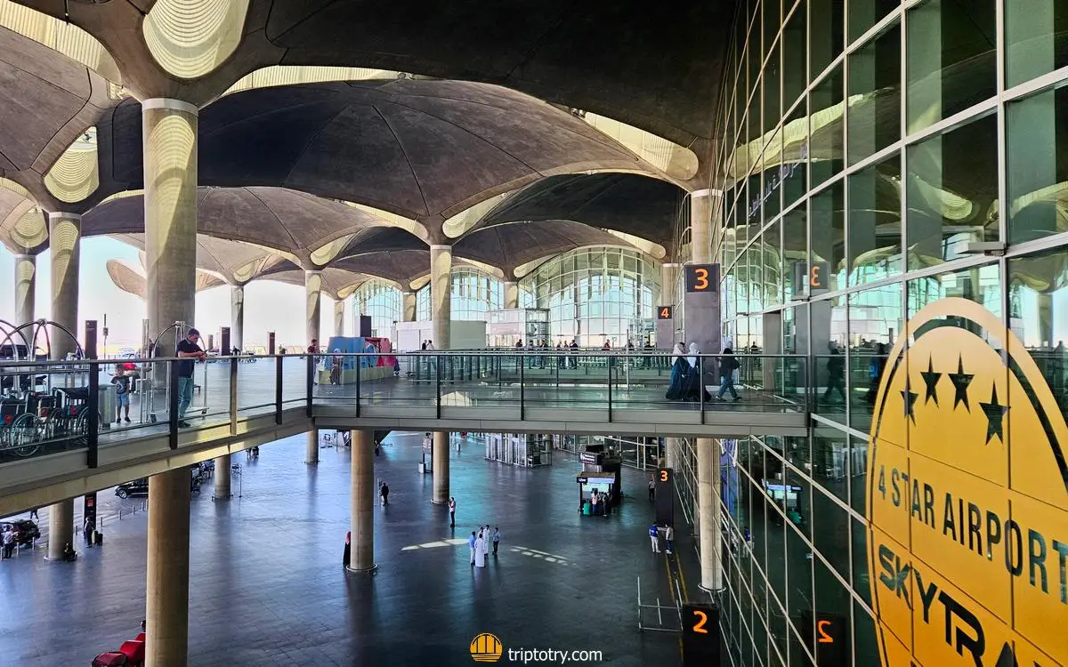 Viaggio in Giordania fai da te - aeroporto Queen Alia di Amman