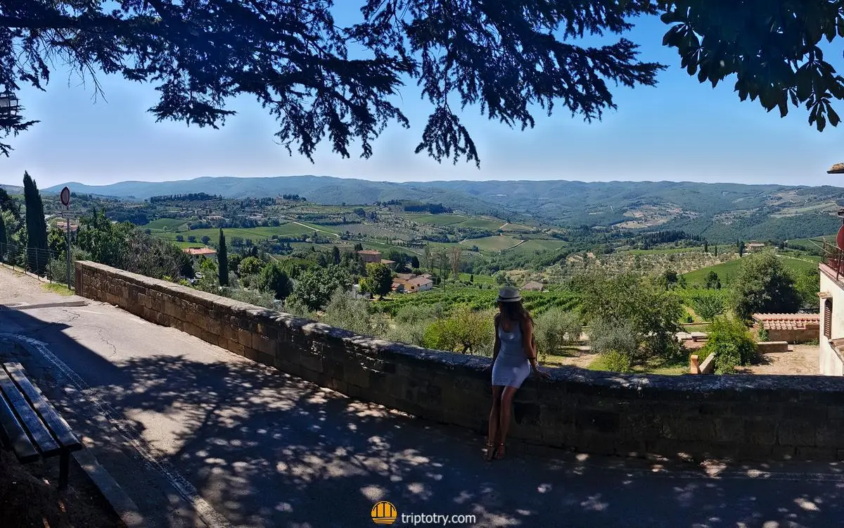 Visitare il Chianti - itinerario Chianti - vista sulle colline del Chianti da Radda in Chianti - Chianti Tuscany travel itinerary